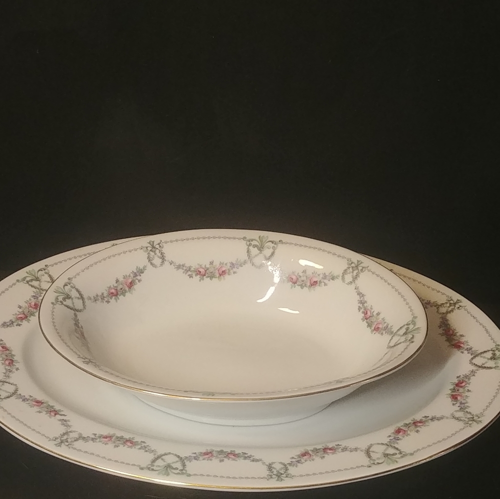 Vtg Chateaux Rose Garland Czechoslovakian Porcelain Serving Dish Set of 2